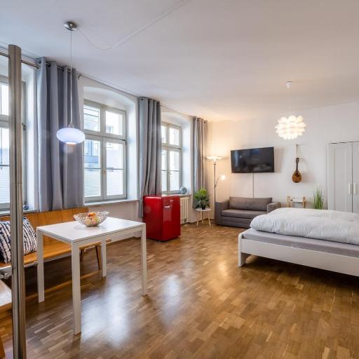 Große Altstadtwohnung in TOP Lage Zentrum, undefined