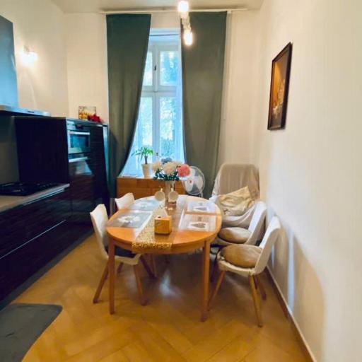 LOvely room in the Centre, undefined