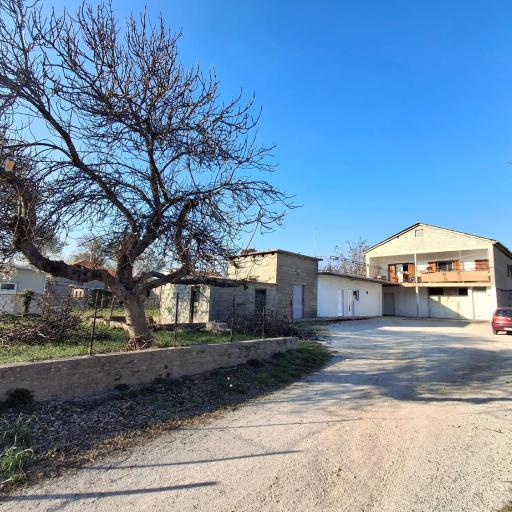 Benkovac sobe, undefined