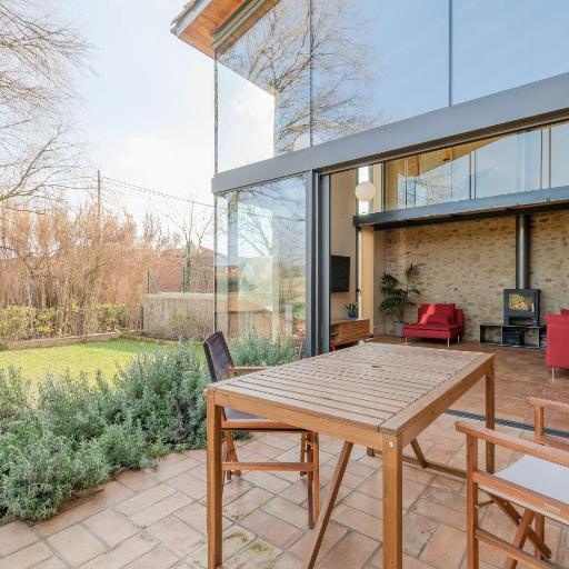 Flateli Cornellà del Terri, undefined