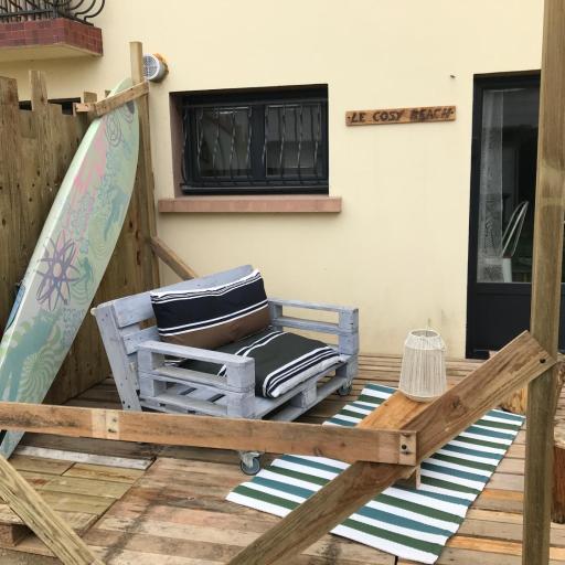 Le cosy beach, undefined