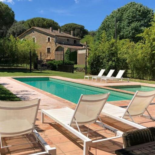 16Th-Century Stone House With Pool Close To Girona, undefined