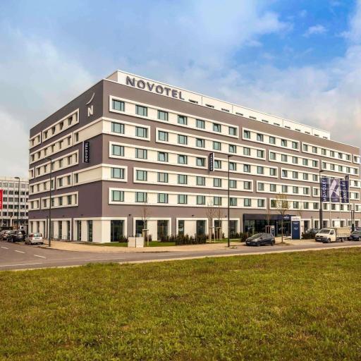 Novotel Duesseldorf Airport, undefined