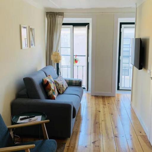 Alfama Studio with Sofa Bed, Balcony and AC, undefined