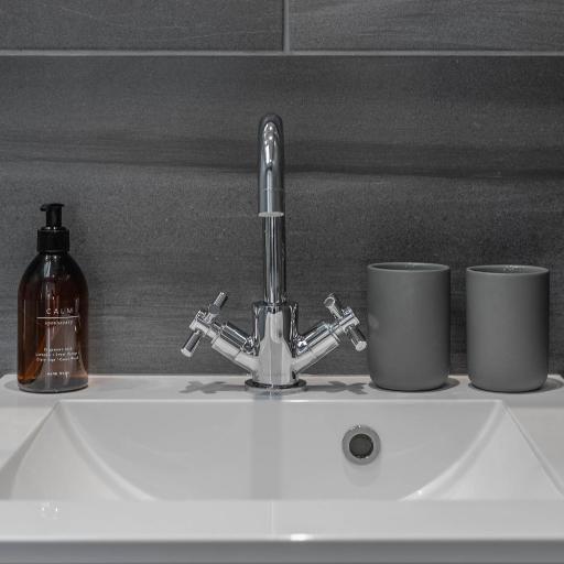 The Finches - luxury coastal house, short walk to beach, pub Crabpot Cottages, Sheringham, undefined