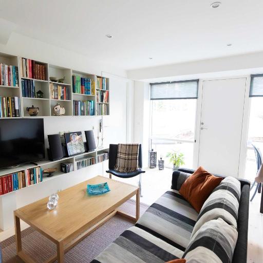 Beautiful Prime Location Apartment in Torshavn, undefined