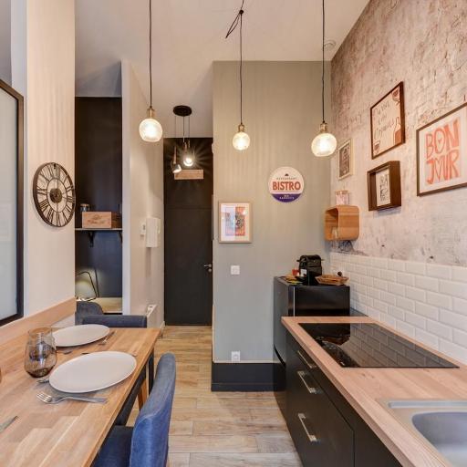 Petit Reinach Near Jean Mace metro station SAXE, undefined