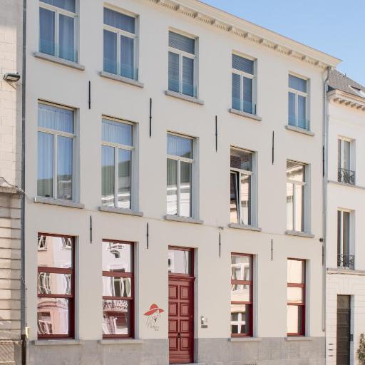 The Belgian Girl, undefined