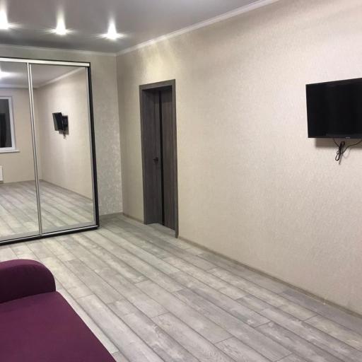 Кадорр 34 Жемчужина возле жд вокзала, undefined