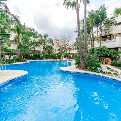 Apartment by Puerto Banus - with parking, undefined