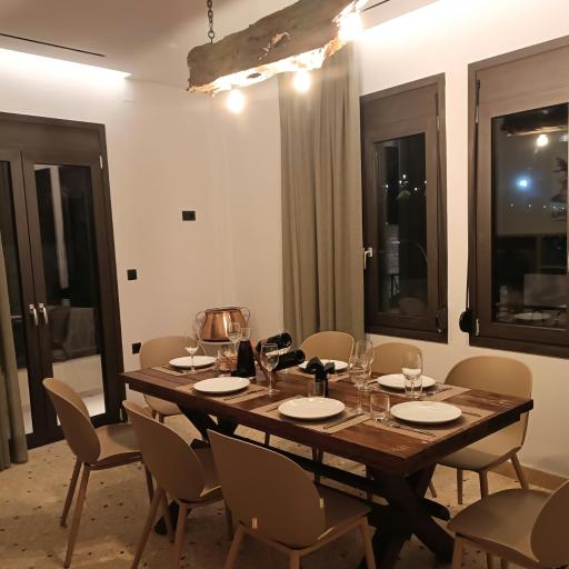 Casa Nuova Porta - Cozy Modern Gem in Center, undefined
