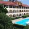 Apart-Hotel Llazari