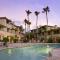Poolside Condo to 1 of 3 Resort Pool-Spa Complexes, ALL HEATED & OPEN 24/7/365!