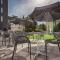 Essence Inn Marianos Hotel