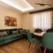 Maxuite Hotel in Home