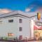 Super 8 by Wyndham North Bergen NJ/NYC Area