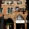 Palazzo Lion Morosini - Check in presso Locanda Ai Santi Apostoli