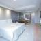 Crystal Plaza Hotel