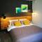 cres art studio lime apartment