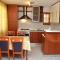 Apartments Toic Cres