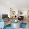 Stylish and Spacious, Downtown Mount Maunganui