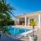 Casa Naboo - Sunny Holiday Home with Pool