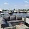 Cosy floating boatlodge, "Paris"
