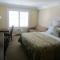 Days Inn by Wyndham San Diego Hotel Circle - King Room