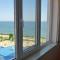 Sea View Panorama apartment on complex with pools and beach, Sveti Vlas