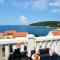 Sea View Luxury Apartments, ALA DA