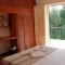 i gù books & rooms