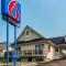 Motel 6-Kamloops, BC