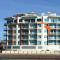 Wallaroo Marina Waterfront Luxe Apartment