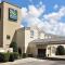 Quality Inn & Suites Raleigh North Raleigh