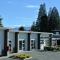 Oxford Village Motels