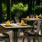AVORA Boutique Hotel