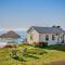 Oceanfront Elk Home Steps to Beach & Pet-Friendly