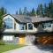 Cascade Court Bed and Breakfast