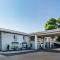 Quality Inn & Suites Des Moines - Merle Hay Road