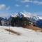 Un "gioiello" di fronte alle Dolomiti