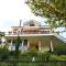 #IoniaHouse Surrel Villa