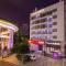 Paco Hotel Zhujiang New Town Jinan University Guangzhou-Free Shuttle Bus for Canton Fair-Proximity to the Buyer Registration Center