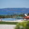 Agarathos Rooms & Pool Kaliviani -On the road to Balos
