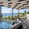 Luxury Apartment with Hot Tub