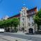 Suitetrails - Studios at Iconic Building - Mere Residence