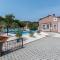 Villa Sunshine