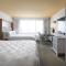 Holiday Inn Montreal Longueuil by IHG