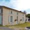 Stunning home in St Andre de Lidon with 3 Bedrooms, WiFi and Private swimming pool