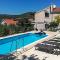 Awesome Home In Vinisce With Outdoor Swimming Pool