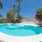 HomeForGuest Villa in Pasito Blanco, 4BDR, BBQ, WIFI, POOL